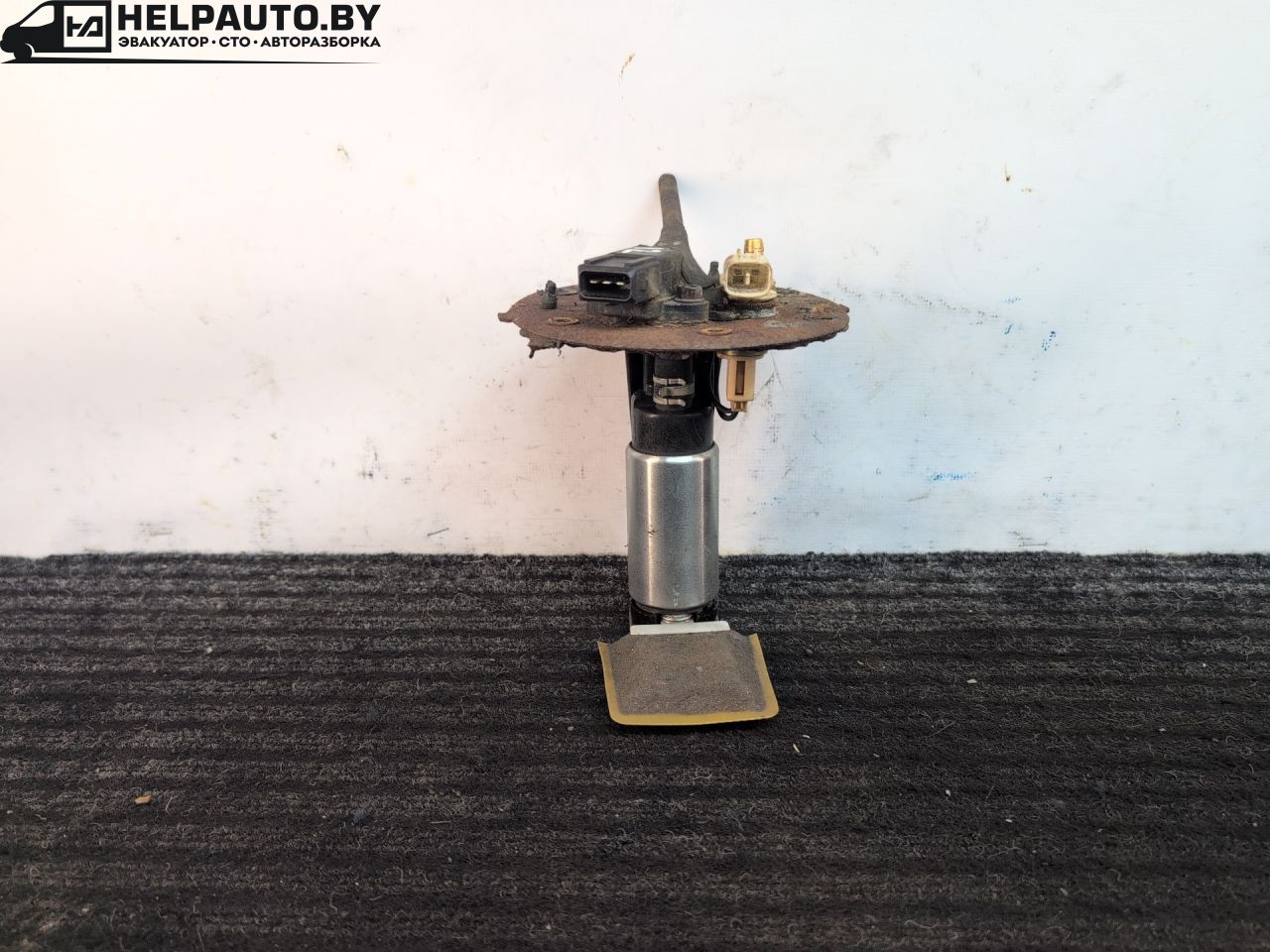 колба в бак Mitsubishi Mirage 5 поколение 2002, 1.5 л., бензин, АКПП, чёрный, купе, передний привод - фото №1