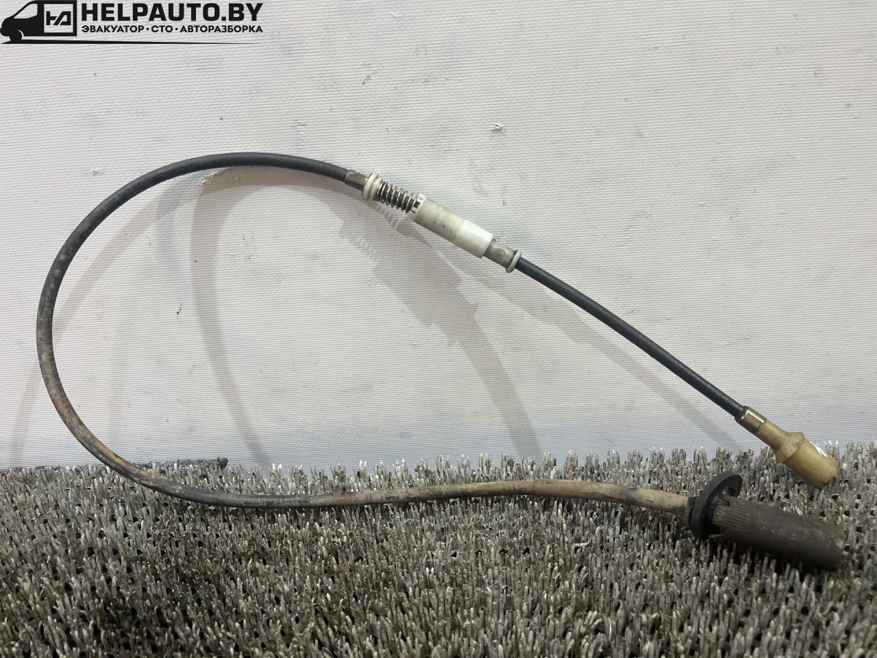 трос спидометра Volkswagen Passat B3 1991, 1.8 л., бензин, МКПП, белый, седан, передний привод - фото №1