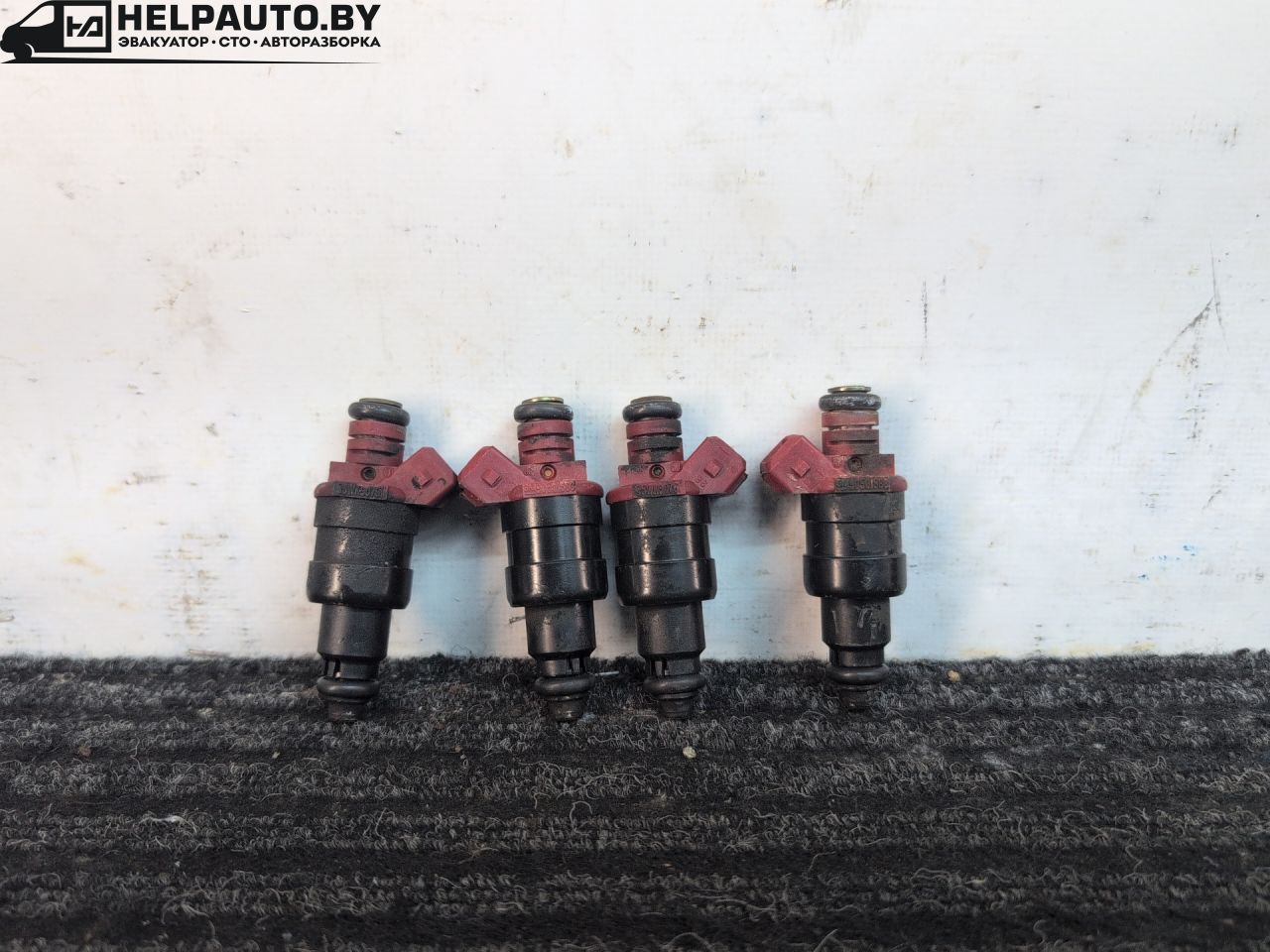 форсунка Opel Vectra B 1998, 1.8 л., бензин, МКПП, универсал, передний привод, GM90501588, 5WK90761 - фото №1