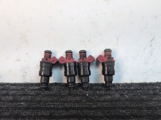 форсунка Opel Vectra B 1998, 1.8 л., бензин, МКПП, универсал, передний привод, GM90501588, 5WK90761