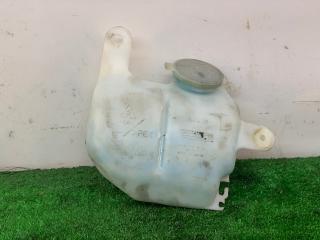 бачок омывателя Mazda Demio 1 поколение [рестайлинг] 2001, 1.3 л., бензин, МКПП, зелёный, хетчбэк 5 дв., передний привод