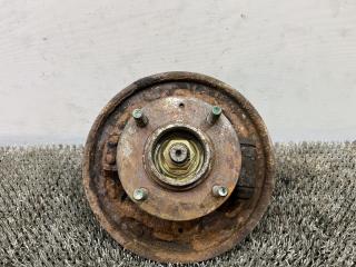 ступица задняя правая Hyundai Coupe RD 1998, 2.0 л., бензин, МКПП, бордовый, купе, передний привод