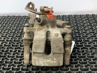 суппорт задний левый Renault Scenic 1 поколение [рестайлинг] 2000, 1.6 л., бензин, МКПП, зеленый, минивэн, передний привод