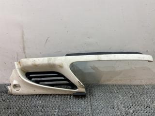 ресничка (ус) правой фары Renault Scenic 1 поколение 1997, 1.9 л., F8Q 786, дизель, МКПП, серый, передний привод, 7700834201