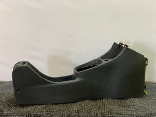 консоль салона Opel Zafira 1 поколение (A) 1999, 1.8 л., бензин, МКПП, серый, передний привод