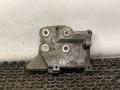 кронштейн двигателя Mazda 323 6 поколение 1999, 1.5 л., бензин, МКПП - фото №2