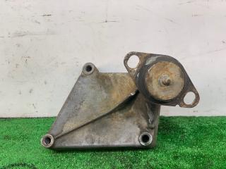 кронштейн КПП Renault Megane 1 поколение 1996, 1.6 л., K7M 702, бензин, МКПП, синий, купе, передний привод, 7700832251