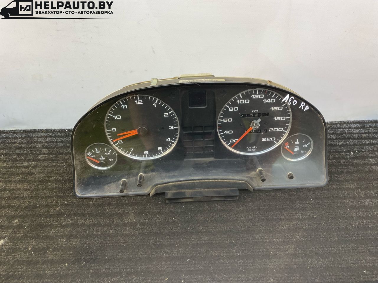 щиток приборов (приборная панель) Audi 80 B3 89/B3 1991, 1.8 л., бензин, МКПП, серый, седан, передний привод, 893919067, 88311113, 231020025001, 88311155, 993087371, 060291123019, 893919033 - фото №1