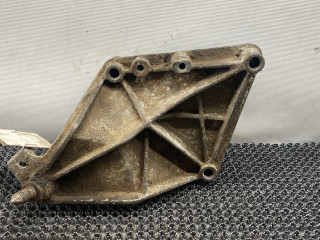 кронштейн КПП Renault Laguna 1 поколение 1997, 1.8 л., F3P 670, бензин, МКПП, хетчбэк 5 дв., F3P