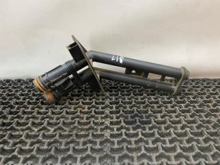 патрубок отопителя (печки) Renault Laguna 1 поколение [рестайлинг] 2000, 2.0 л., F4R 760, бензин, МКПП, светло бирюзовый, хетчбэк 5 дв., передний привод, 9010902677