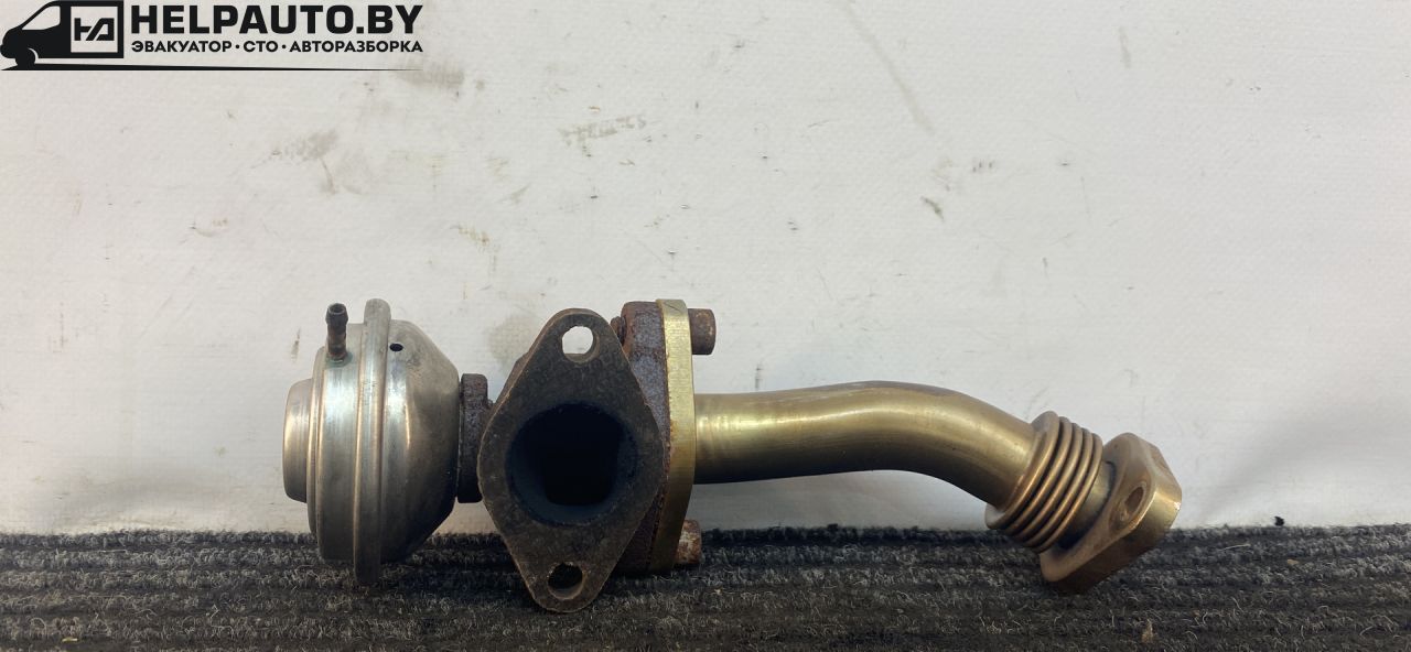 клапан EGR Volvo S70 1 поколение 2000, 2.5 л., D 5252 T, дизель, МКПП, черный, седан, передний привод, 97T231 - фото №1