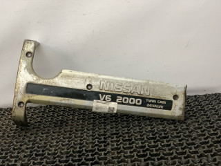 декоративная крышка двигателя Nissan Maxima A32 1999, 2.0 л., i, бензин, МКПП, седан, передний привод, VQ20