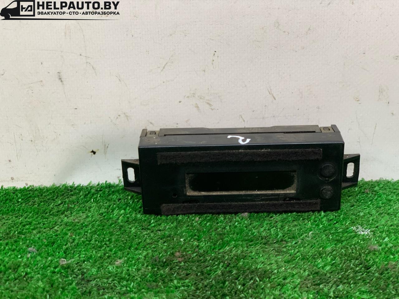 часы Peugeot 306 1 поколение 1997, 1.9 л., дизель, МКПП, белый, универсал, передний привод - фото №1