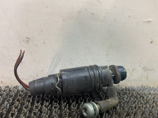 насос (моторчик) омывателя стекла Audi A4 B5 1999, 1.8 л., бензин, АКПП, черный, универсал, передний привод