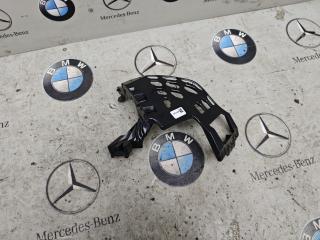 крепление ( кронштейн ) крыла BMW X7 G07 [рестайлинг] 2023, 4.4 л., бензин, a96, полный привод, правый руль, 9881246