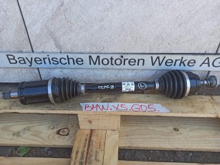 полуось передняя левая (приводной вал, ШРУС) BMW X5 G05 [рестайлинг] 2023, 4.4 л., S68B44A, бензин, a96, 8486201