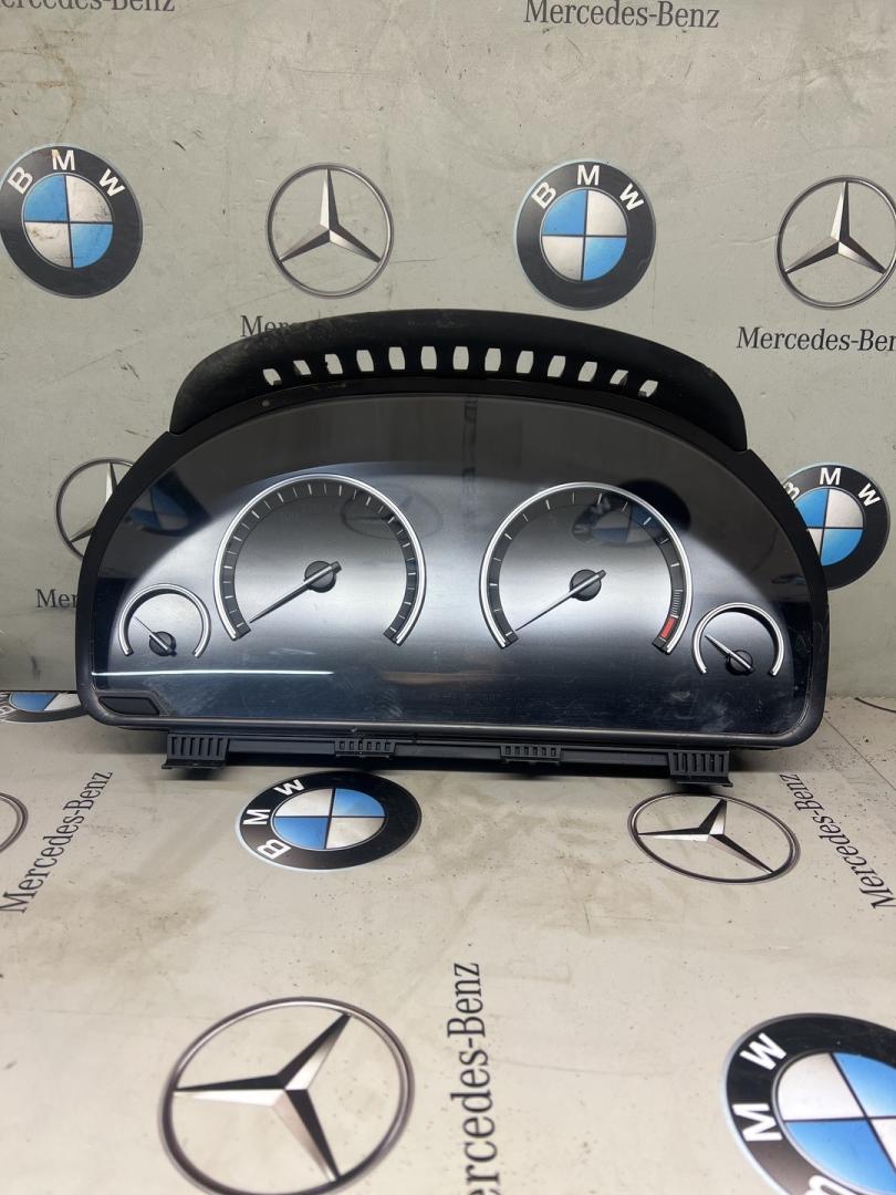 щиток приборов (приборная панель) BMW 6 серия F06/F12/F13 2014, 3.0 л., бензин, 9328810 - фото №1