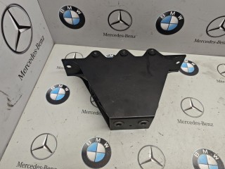 кронштейн (крепление) BMW XM G09 2023, 4.4 л., бензин, c5y, полный привод, 9850321