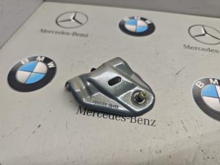 кронштейн (крепление) BMW XM G09 2023, 4.4 л., бензин, c5y, полный привод, 7470794
