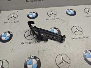 крепление крыла переднего правого BMW X4 M F98 [рестайлинг] 2023, 7400219