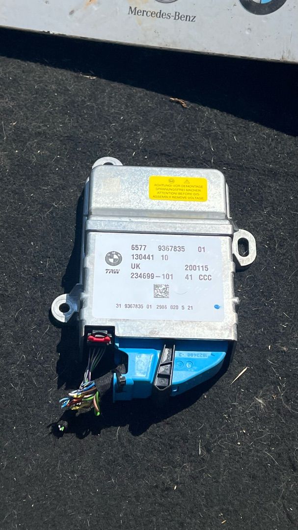 блок AirBag BMW 2 серия Active Tourer F45 2014, 1.5 л., B38 A15 A, бензин, 9367835 - фото №1