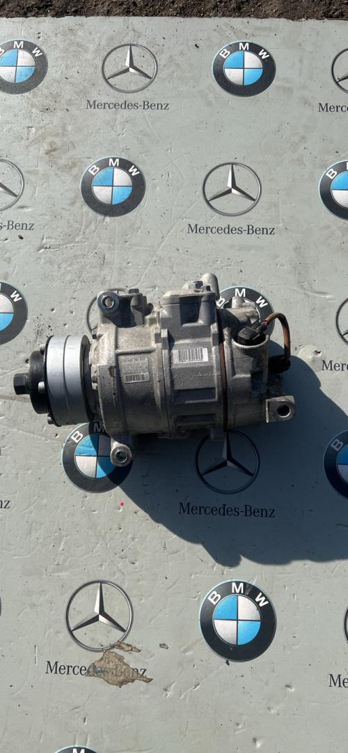 компрессор кондиционера Audi RS 6 C7 2014, 4.0 л., бензин, 4G0260805F - фото №1