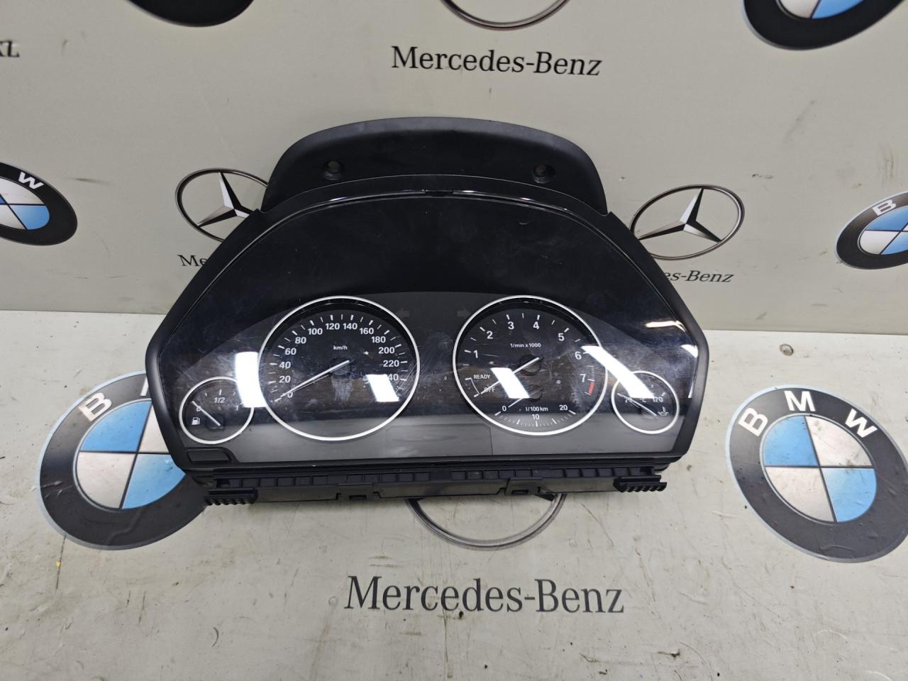 щиток приборов (приборная панель) BMW 4 серия F32/F33 2014, 2.0 л., бензин, купе, 9232894, 9365887 - фото №1