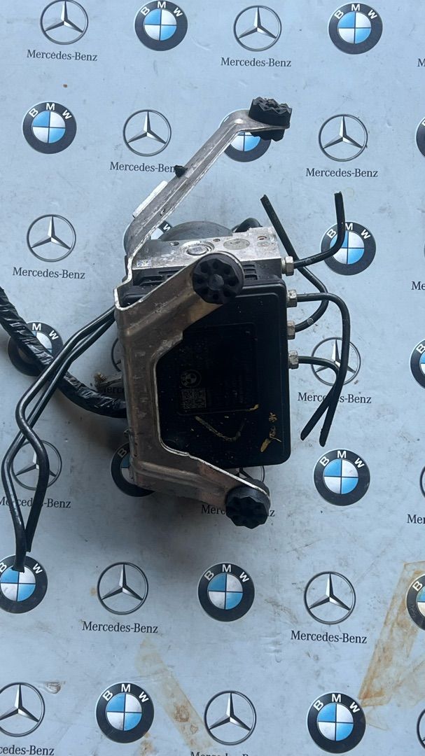 блок ABS BMW i3 L01 2015, 6872314 - фото №1