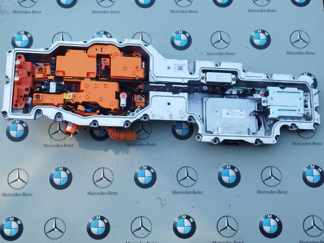 блок управления аккумулятором Mercedes-Benz C-Класс W206 2024, A7893434024, A7899820300, A7899003501, A7893435008 - фото №1