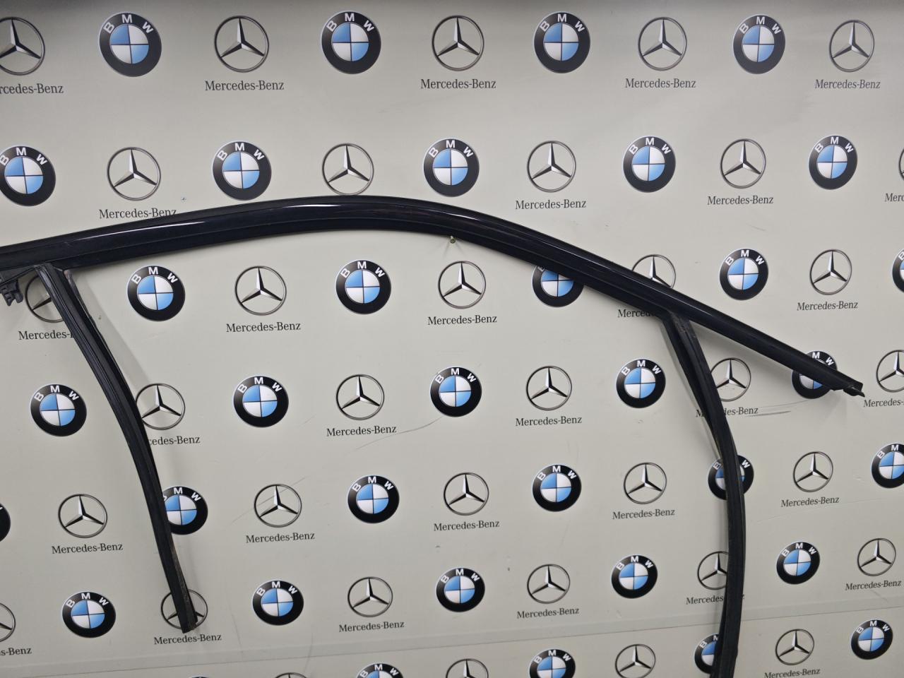 молдинг двери передней правой BMW XM G09 2024, 4.4 л., бензин, 475, полный привод - фото №1