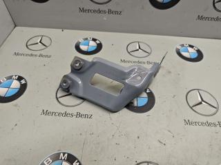 внутреннее крепление крыла правого BMW X6 G06 [рестайлинг] 2023, 3.0 л., бензин, 7472596