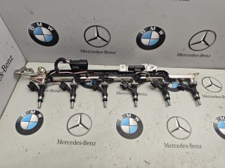 топливная рампа BMW X5 G05 [рестайлинг] 2023, 3.0 л., бензин, c4p, полный привод, 8483304, 8489639
