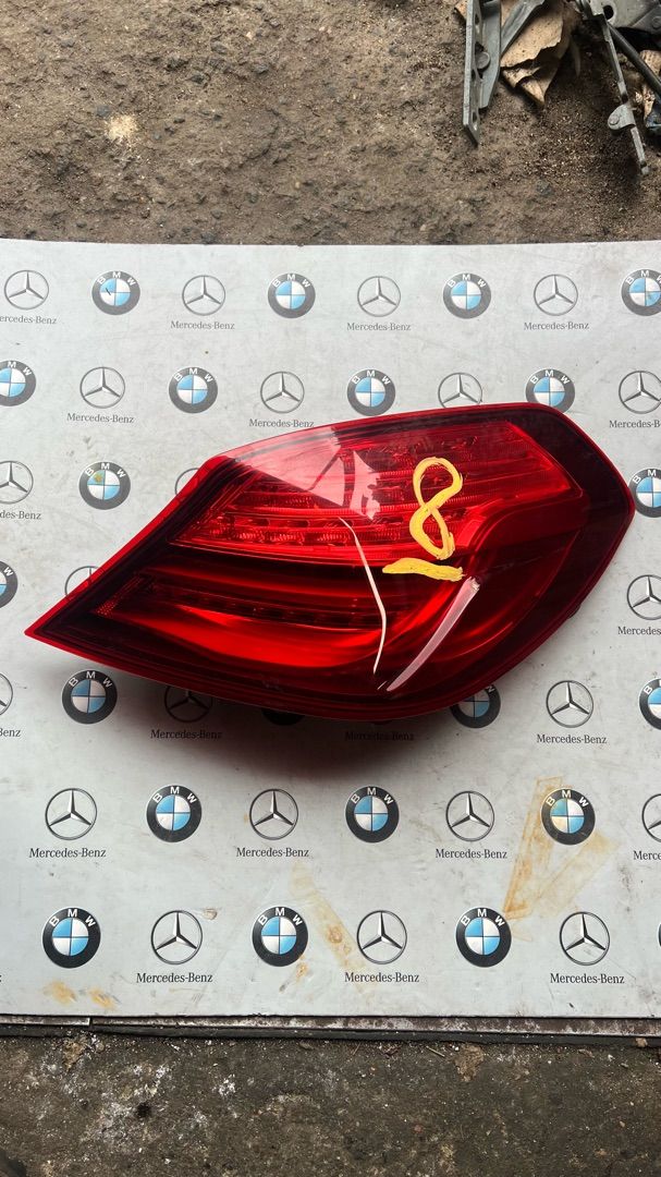 фонарь задний правый BMW 6 серия F06/F12/F13 2014, 3.0 л., бензин, 7210576 - фото №1