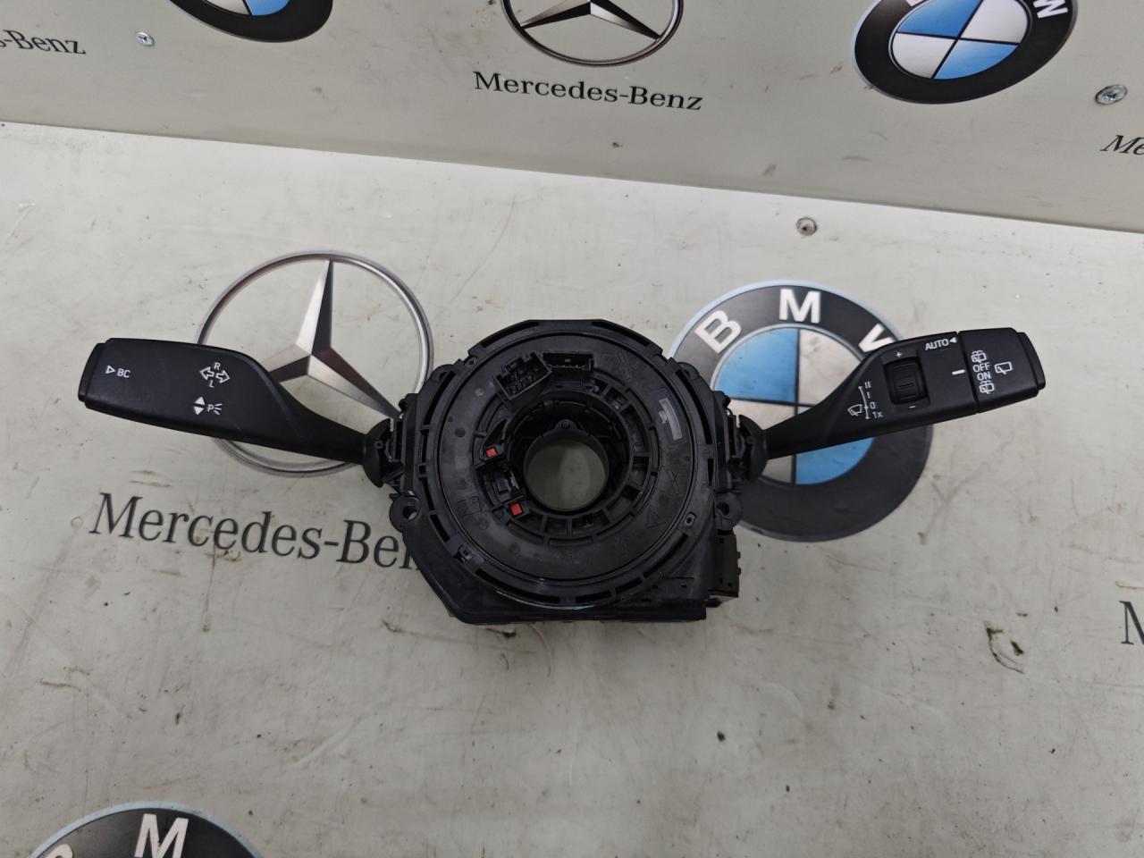 переключатель подрулевой (стрекоза) BMW 2 серия Active Tourer F45 2015, 2.0 л., бензин, 9330563, 9305954 - фото №1