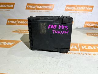 блок предохранителей Volkswagen Tiguan 1 поколение 2009, 2.0 л., CAWA, бензин, АКПП, z3 / r7n, полный привод, 8F290109