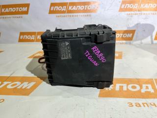 блок предохранителей Volkswagen Tiguan 1 поколение 2009, 2.0 л., CAWB, бензин, АКПП, 2t / c9x, полный привод, 8F020209