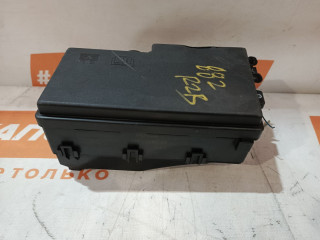 блок предохранителей Ford Kuga 2 поколение 2015, 1.5 л., M9MA, бензин, АКПП, moondust silver (metallic), внедорожник 5 дв., передний привод, AV6T14A067AD