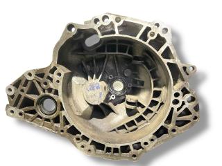 корпус КПП (AКПП) Opel Astra J [рестайлинг] 2013, 1.3 л., A 13 DTE, дизель, 5МКПП, schneeweiss / 40r, хетчбэк 5 дв., передний привод, правый руль, 55565178