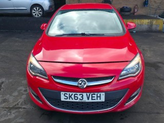 Opel Astra J [рестайлинг]