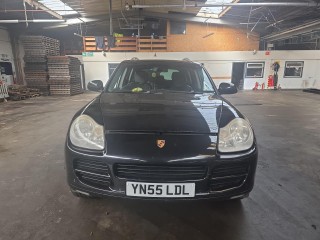 Porsche Cayenne 955