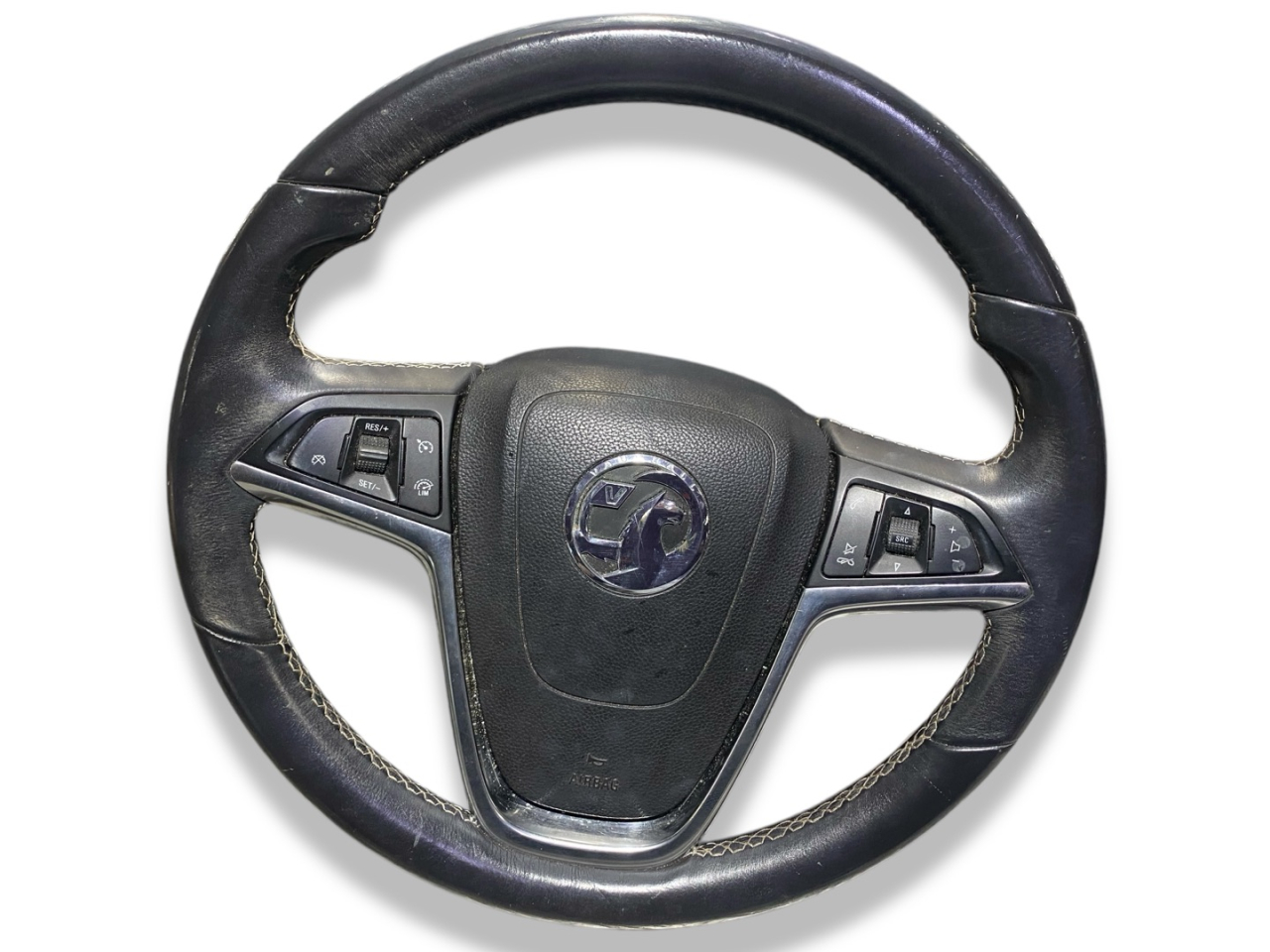 руль Opel Mokka 1 поколение 2014, 1.6 л., A 16 XER, бензин, 5МКПП, schneeweiss / gaz, внедорожник 5 дв., передний привод, правый руль - фото №1
