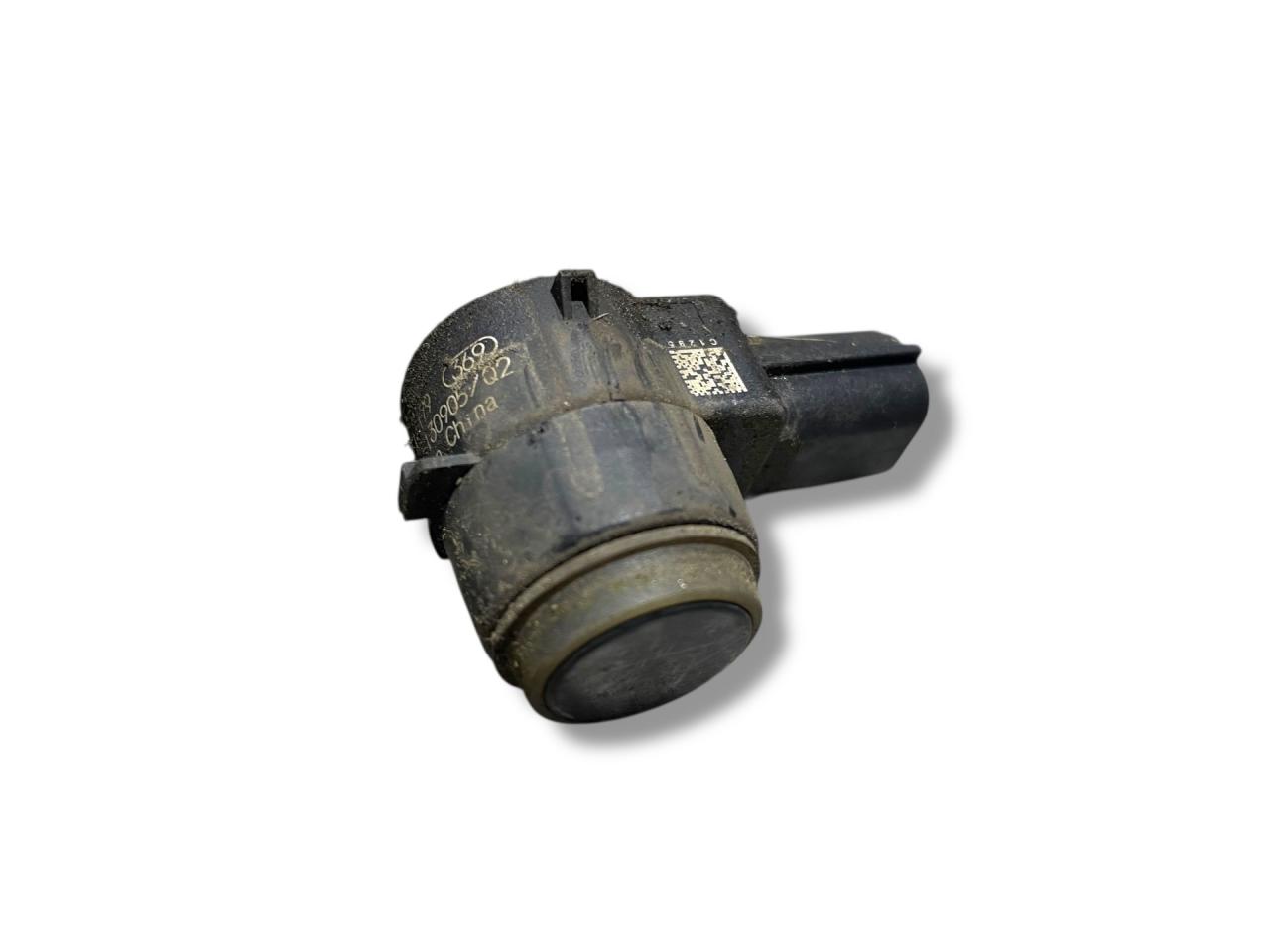 парктроник задний Opel Mokka 1 поколение 2014, 1.6 л., A 16 XER, бензин, 5МКПП, schneeweiss / gaz, внедорожник 5 дв., передний привод, правый руль - фото №1