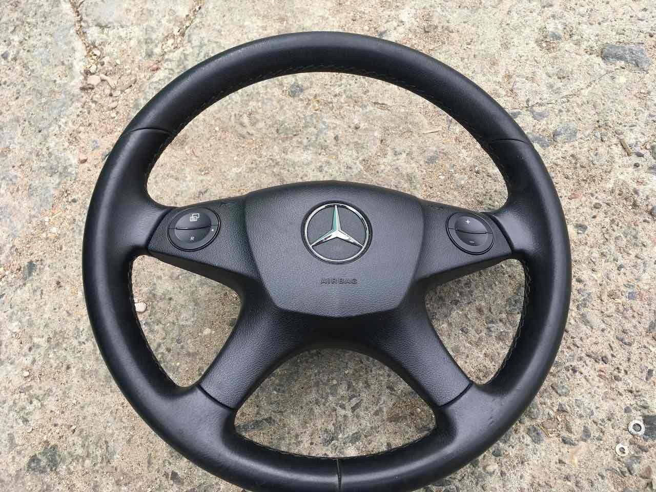 Руль Mercedes-Benz C W204