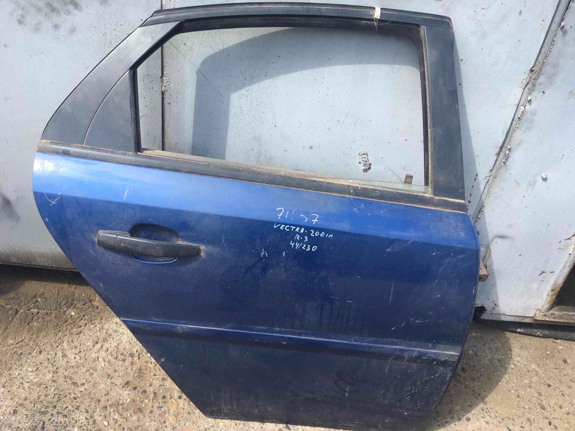 Дверь задняя правая Opel Vectra C