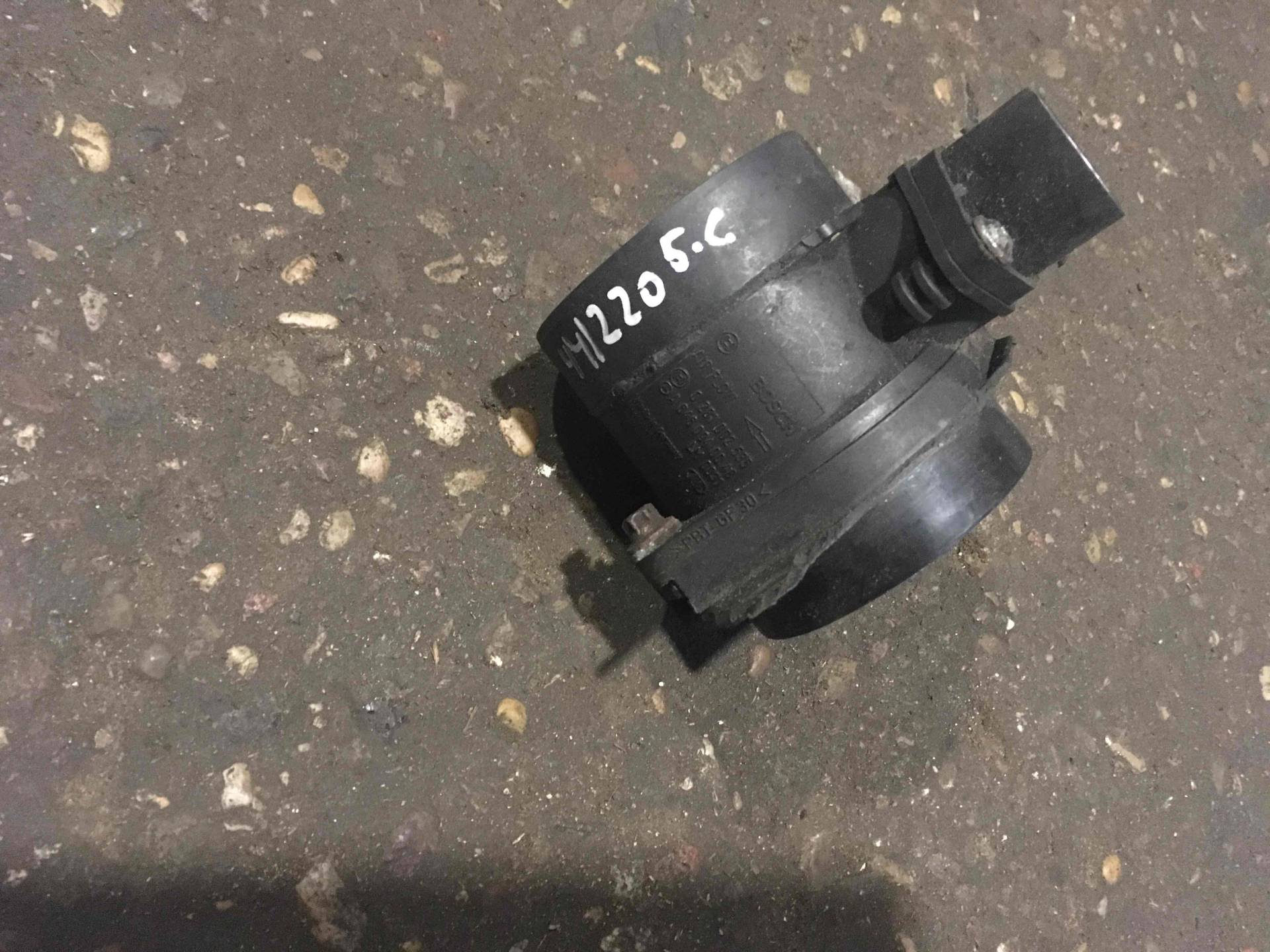 Расходомер воздуха Mercedes-Benz C W203