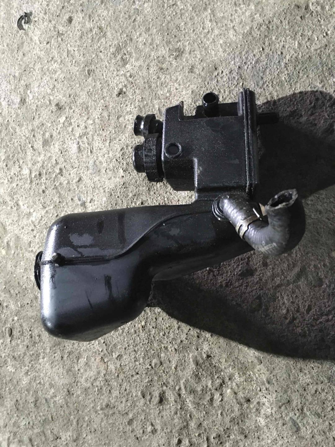 Бачок гидроусилителя Mercedes-Benz S W220