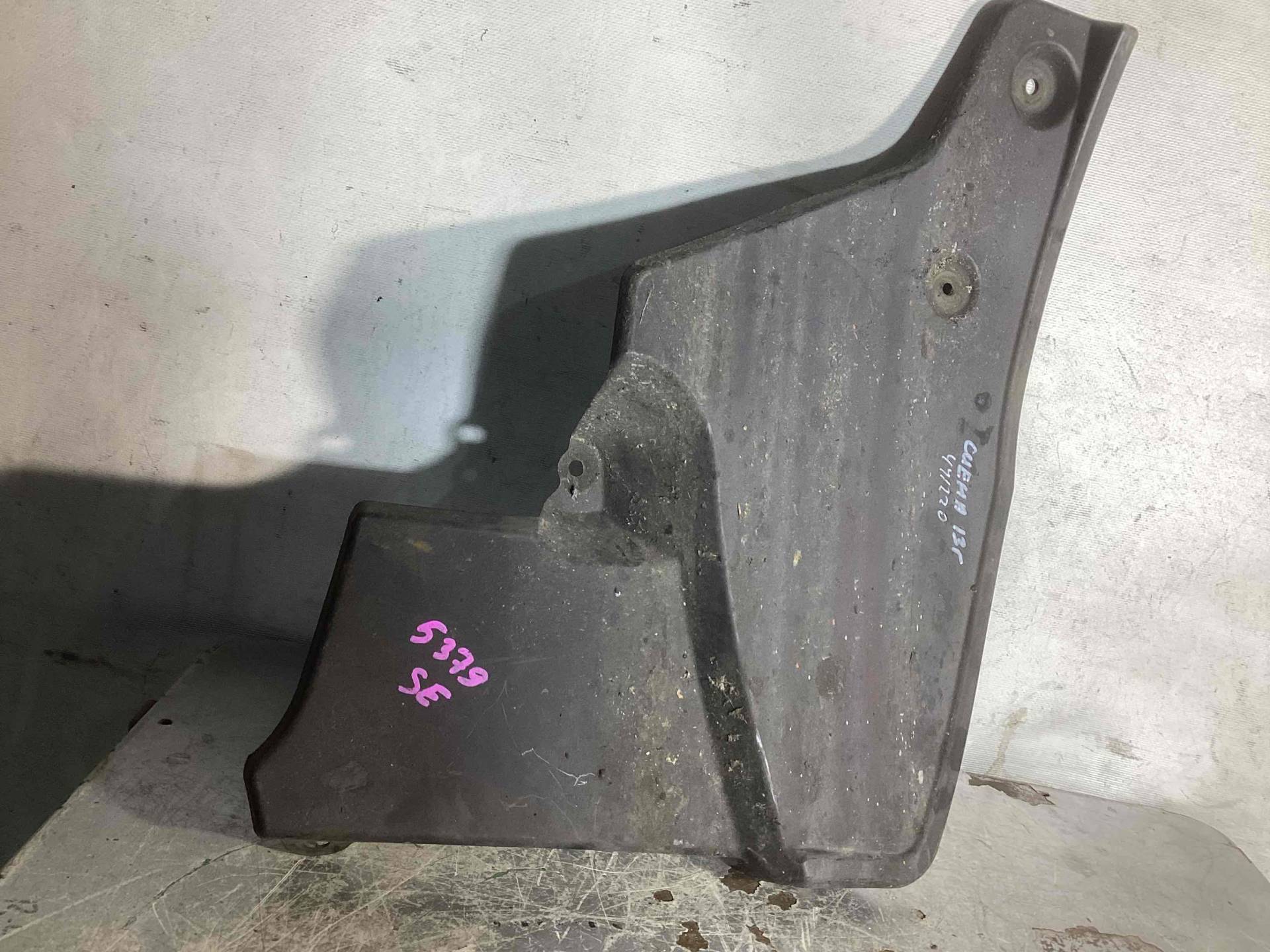 Защита бампера заднего Toyota Sienna 3 поколение