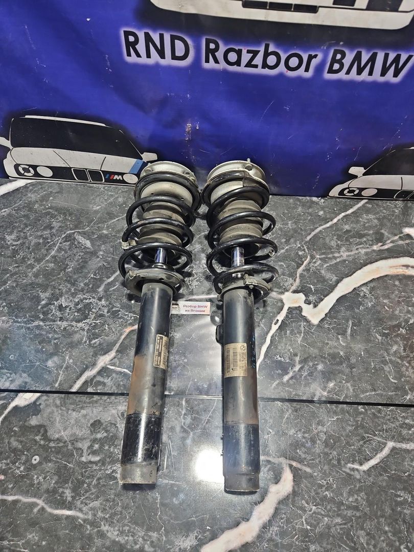 стойка передняя BMW X1 E84 2011, 2.0 л., N46 B20 BD, бензин, АКПП, белый, внедорожник 5 дв., задний привод, правый руль, 31316789573, 31316789574, 6789573, 6789574 - фото №1