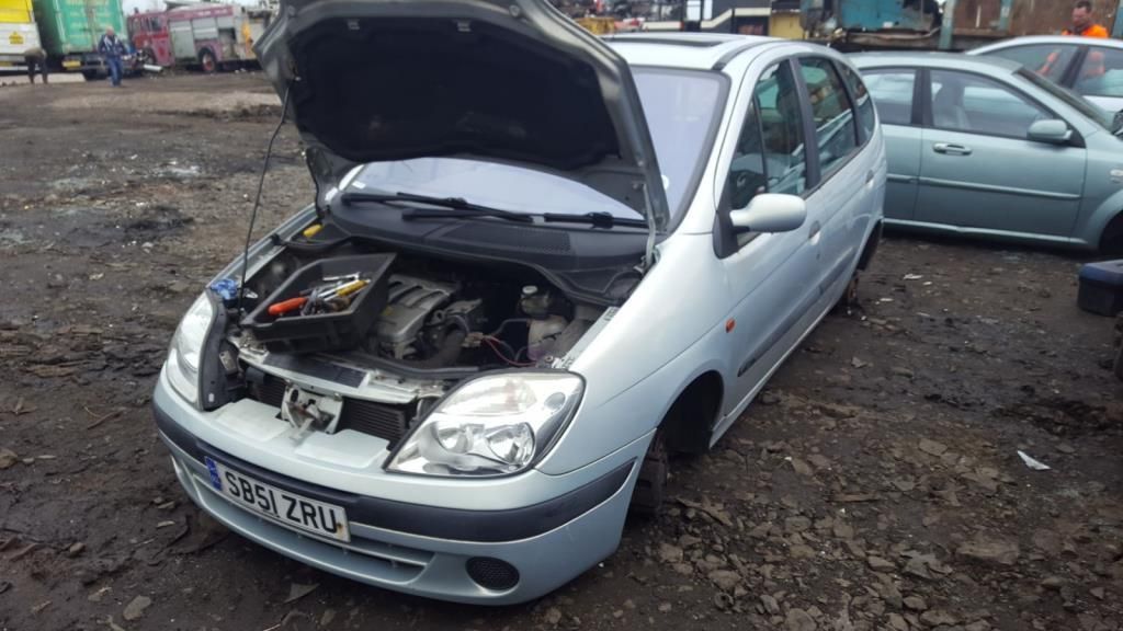 Renault Scenic рест. 2001 - фото №1