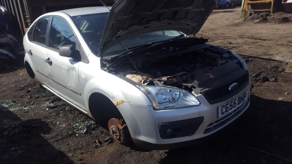 Ford Focus 2 2005 - фото №1